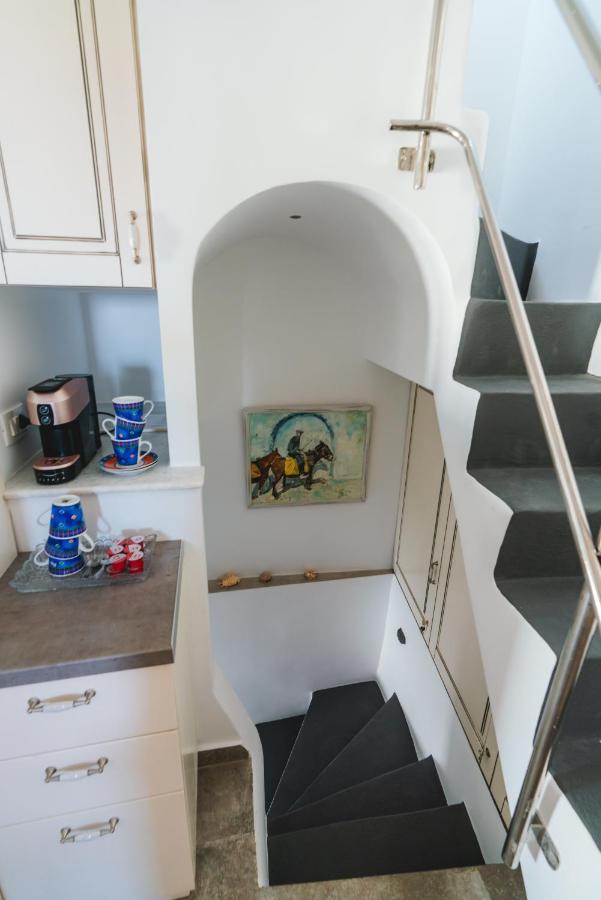 Appartement Lux House With Outdoor Jacuzzi And Sea View In Santorini à Emporio  Extérieur photo