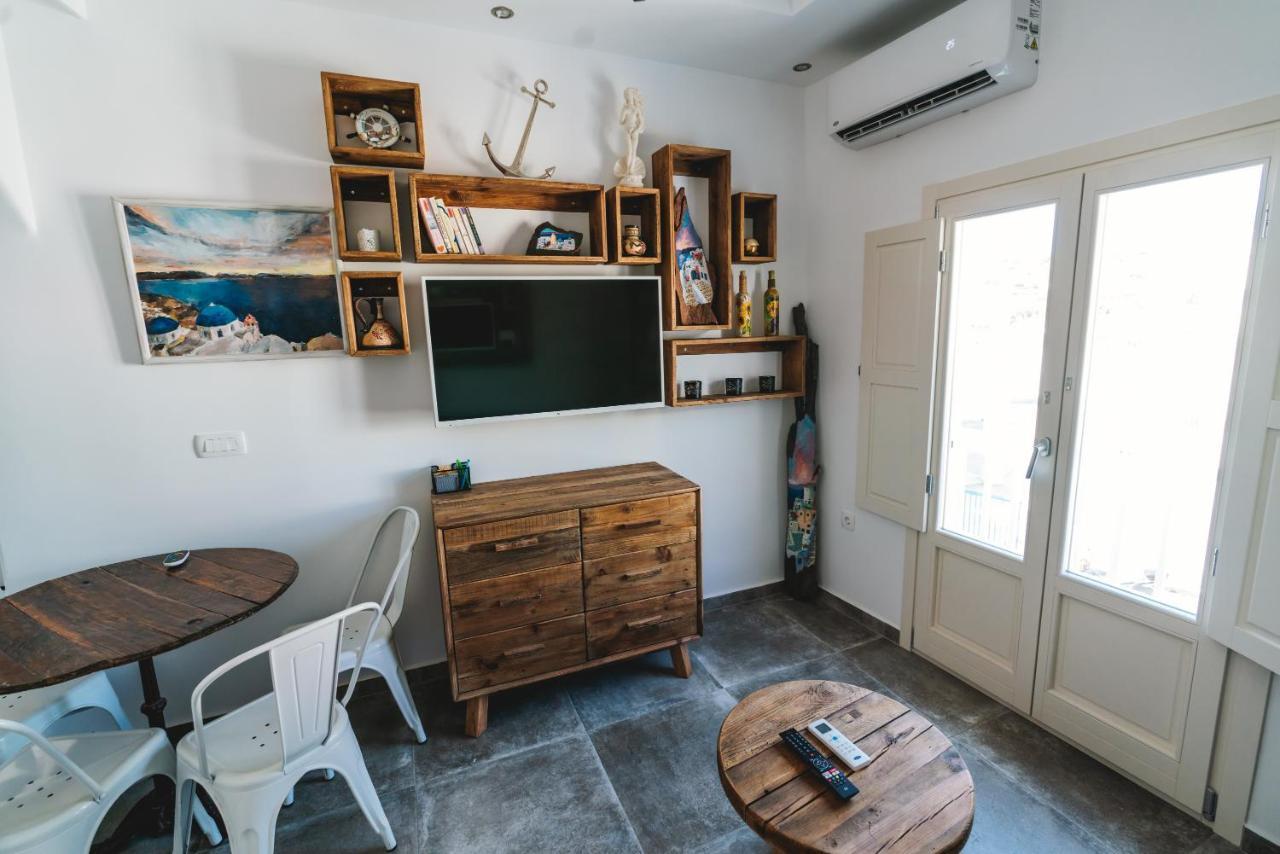Appartement Lux House With Outdoor Jacuzzi And Sea View In Santorini à Emporio  Extérieur photo